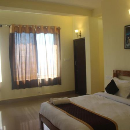 Kollanoor Guest House 马迪凯里 外观 照片