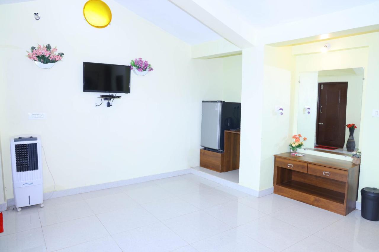 Kollanoor Guest House 马迪凯里 外观 照片