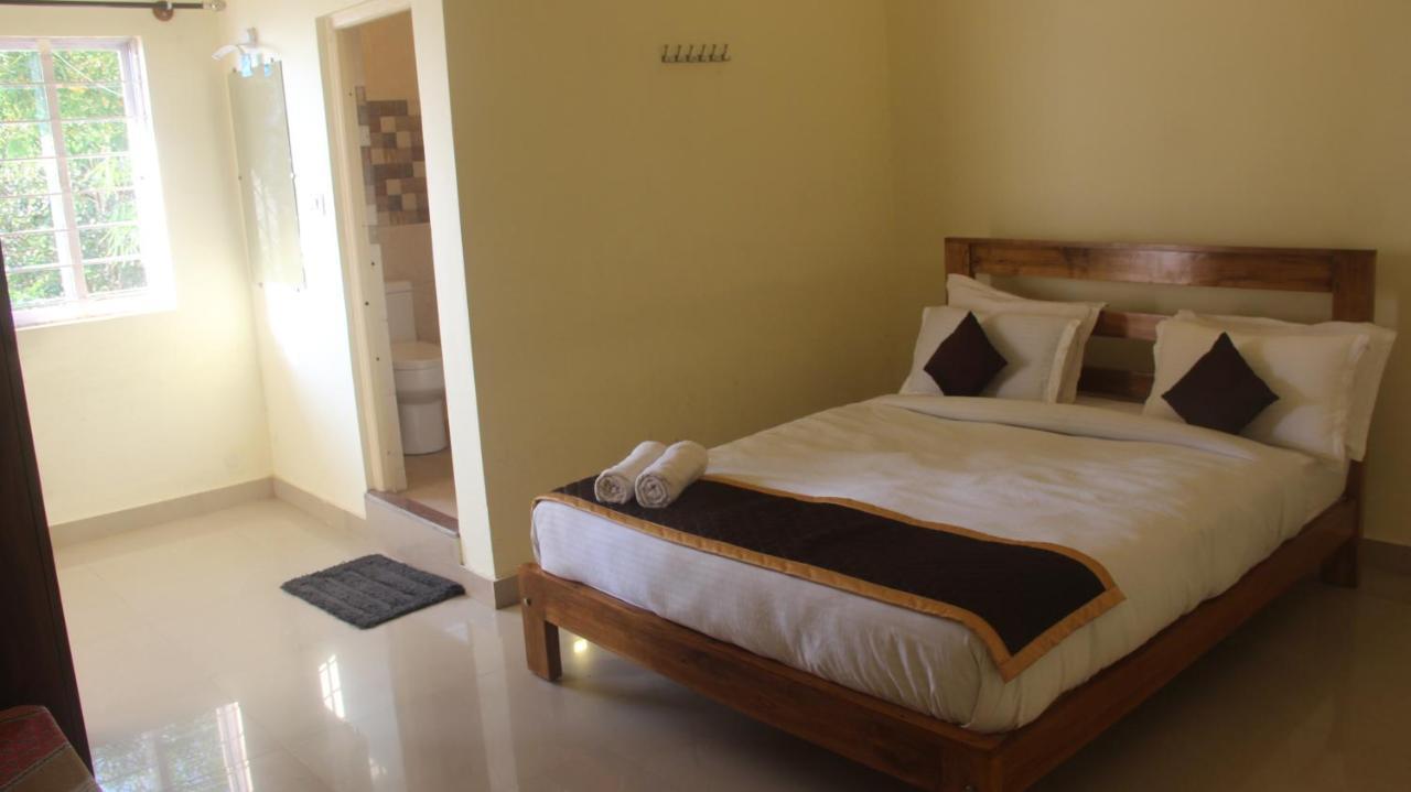 Kollanoor Guest House 马迪凯里 外观 照片